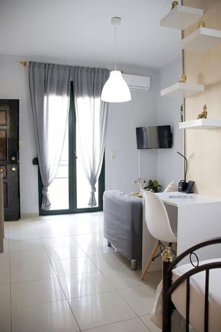 Cozy Apartment In The Heart Of The City Heraklion Exterior foto